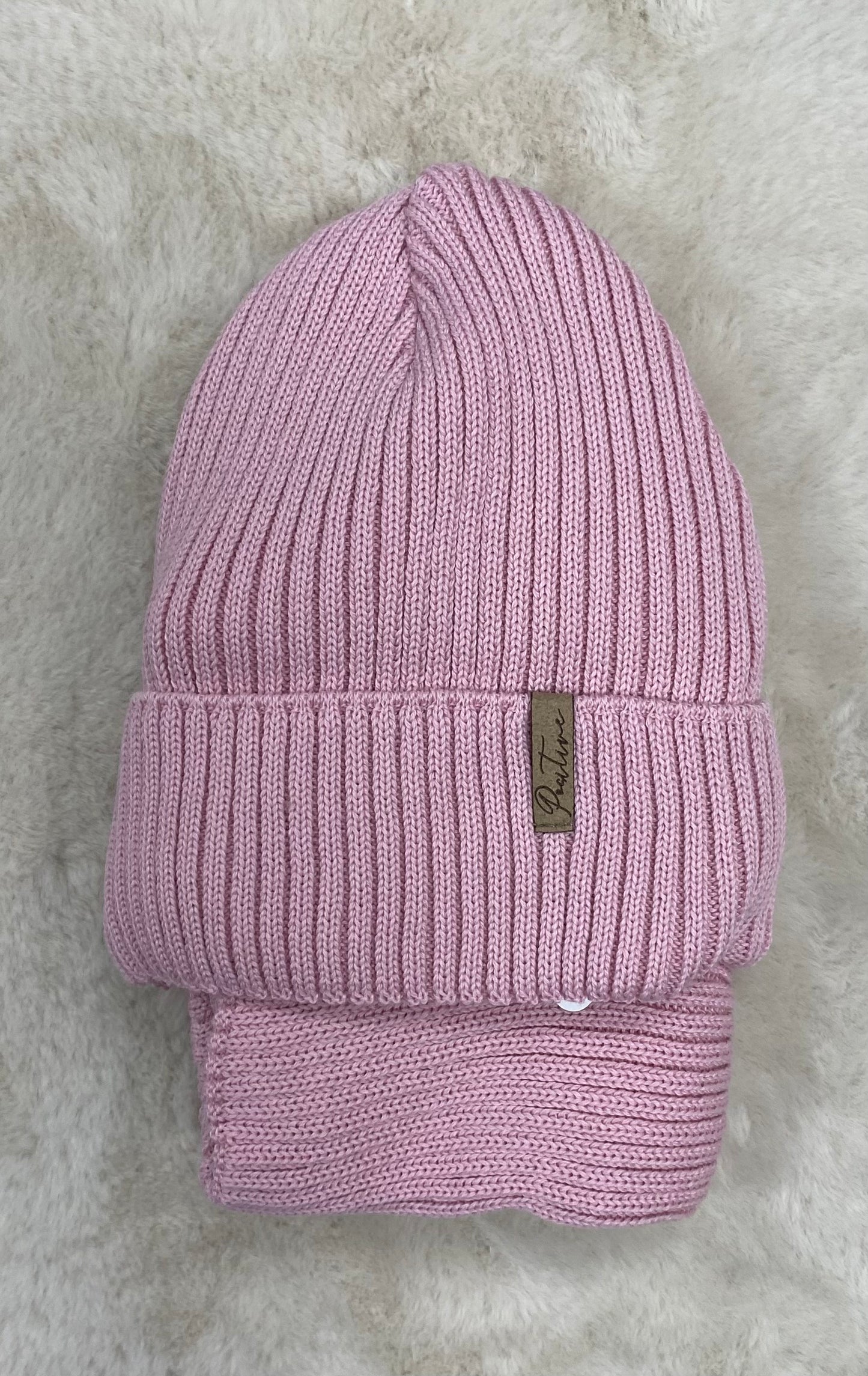 Czapka ODETTA ROZMIAR 50-52 AGBO