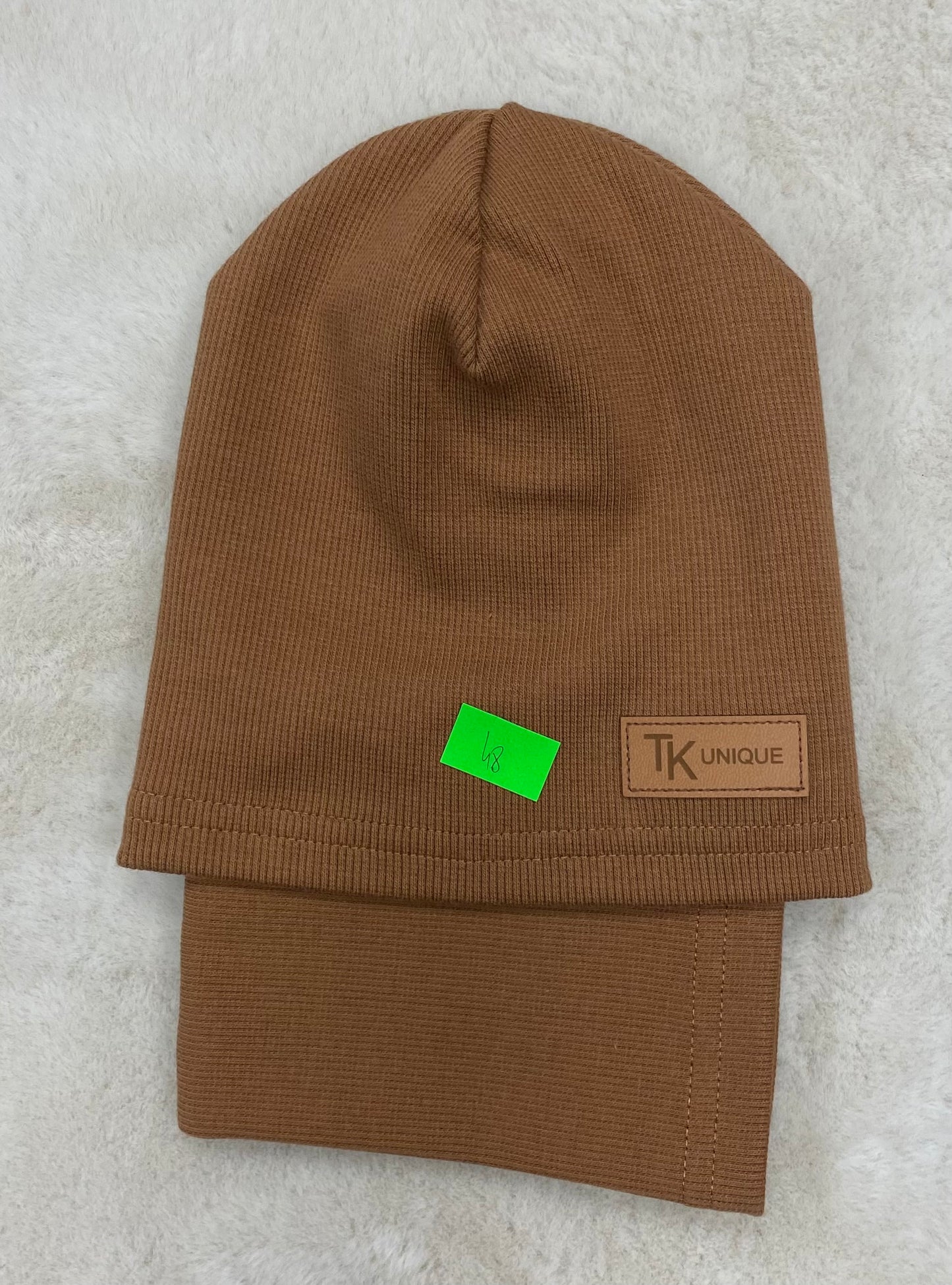 Czapka wiosenne ROZMIAR 48 TK