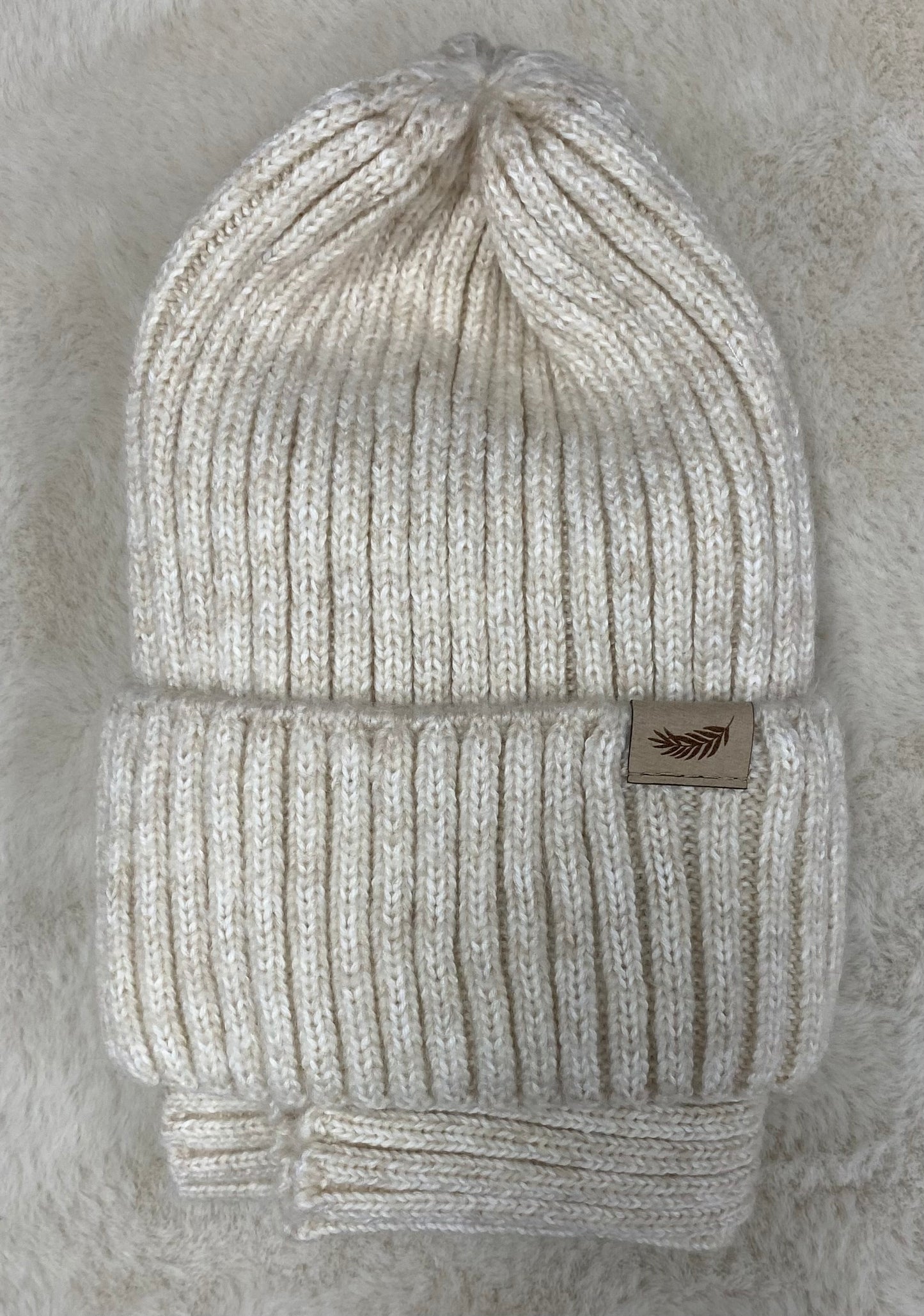 Czapka zimowa KARMINA ROZMIAR 52-54 AGBO