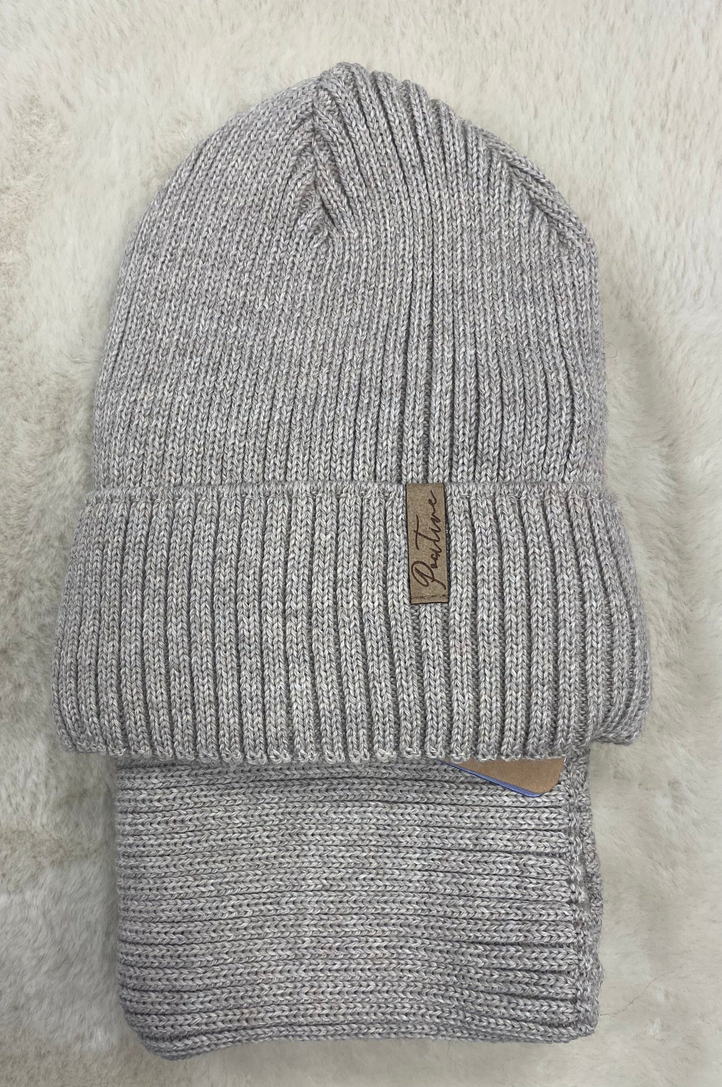 Czapka ODETTA ROZMIAR 50-52 AGBO