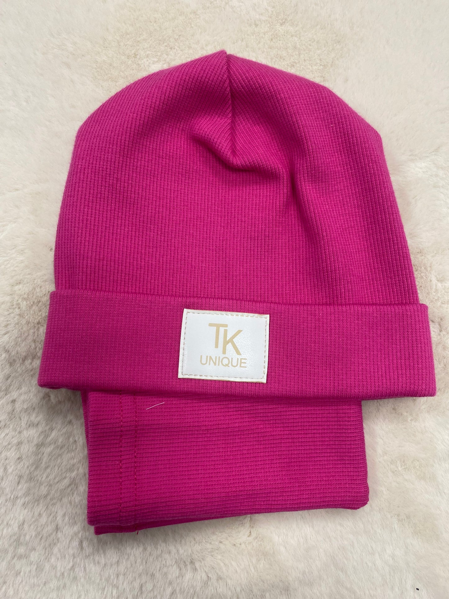 Czapki wiosenne ROZMIAR 48 TK