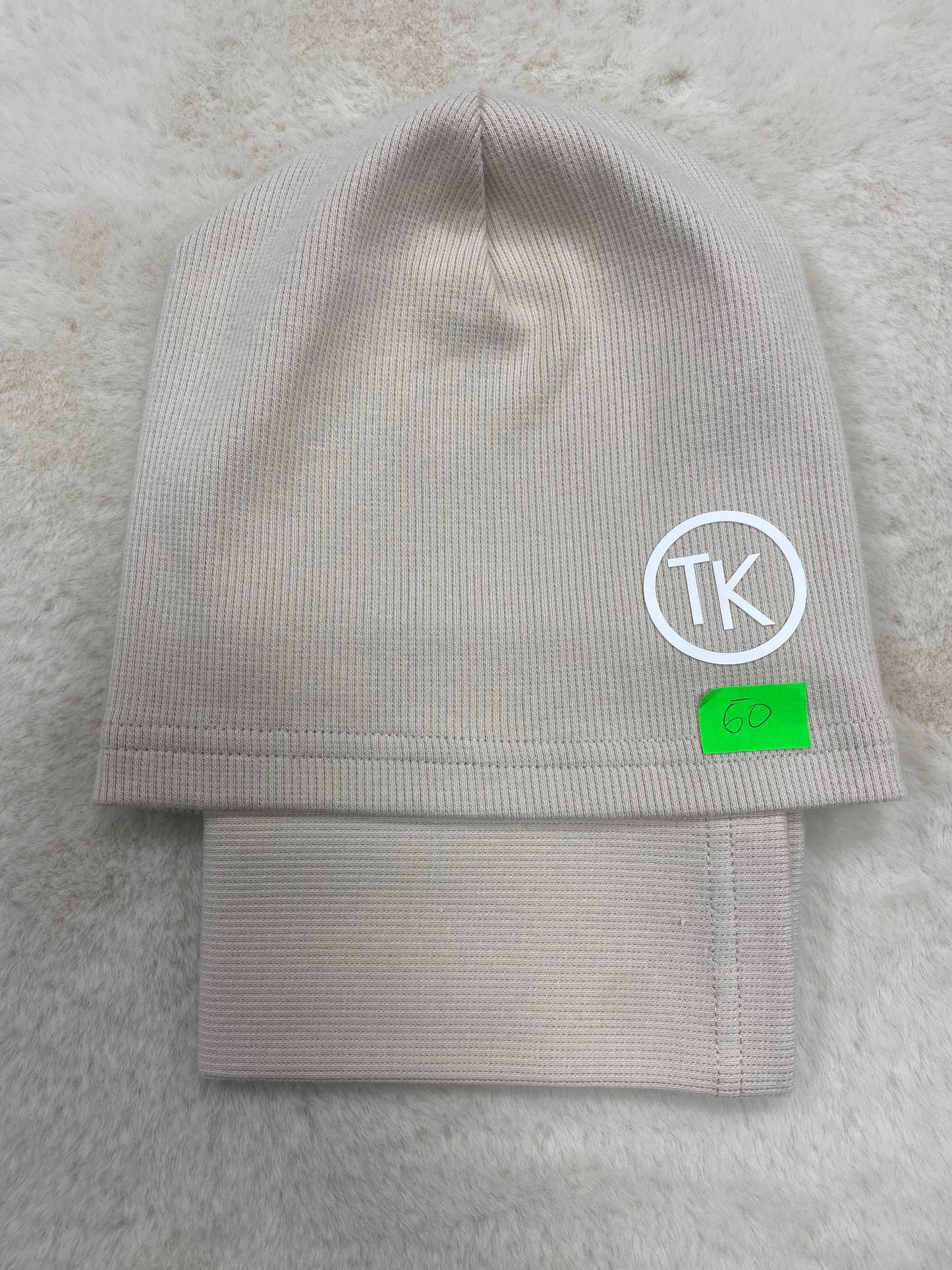 Czapki wiosenne ROZMIAR 50 TK